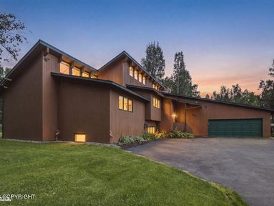 8670 Kushtaka Cir