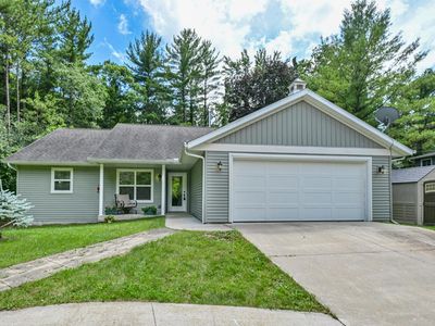 W8131 Bay View DRIVE