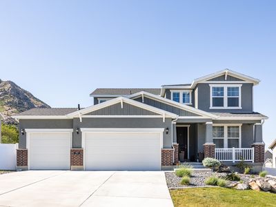 937 E 1850 N