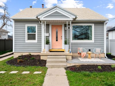 235 E Rosewood Ave S