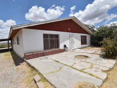 Property at 809 Coach Rd, Canutillo, TX