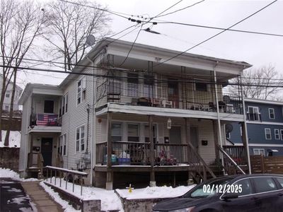 112 Chestnut St