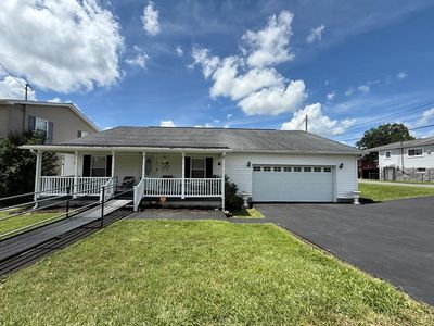403 G St