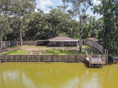 792 E Taylor Lake Cir