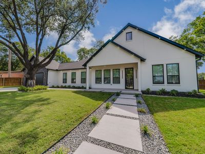 9842 Webb Chapel Rd