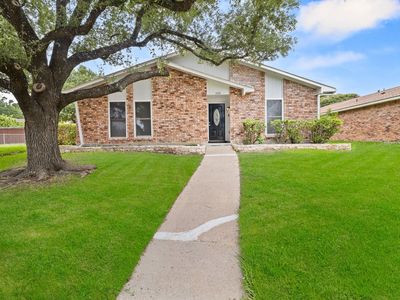 3709 Red Oak Dr
