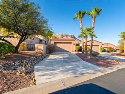 2688 Desert Flowers Dr