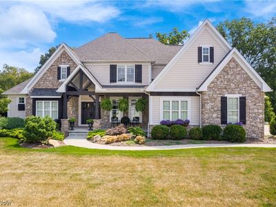 8330 Macthomas Ave NW