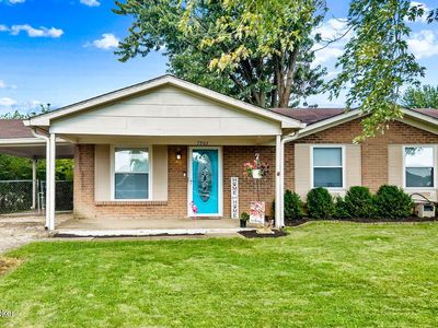 7903 Grenelle Dr