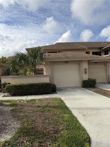 2004 Longpointe Cir