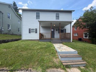 707 Gaston Ave