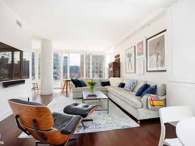 245 W 99th St APT 8B