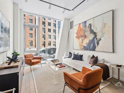 505 W 43rd St #2B