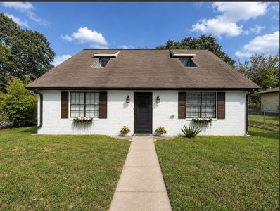 1001 Clearspring Dr