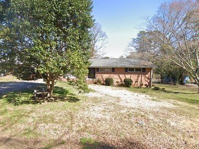 1020 Candlewood Ln