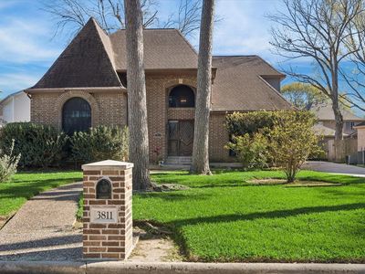 3811 Trappers Forest Dr