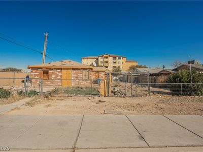 1220 E Ogden Ave