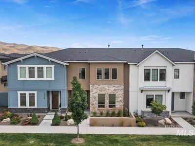 3034 S Honeycomb Way