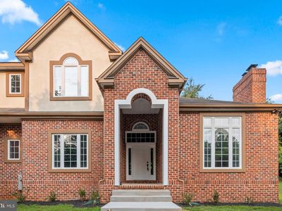 705 Singer Rd