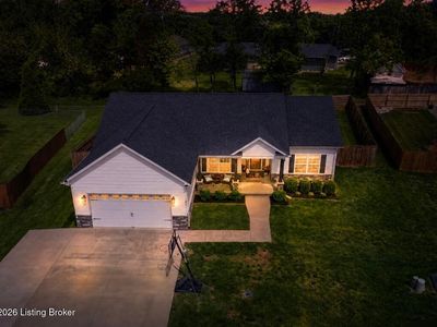 203 Emmaus Cir