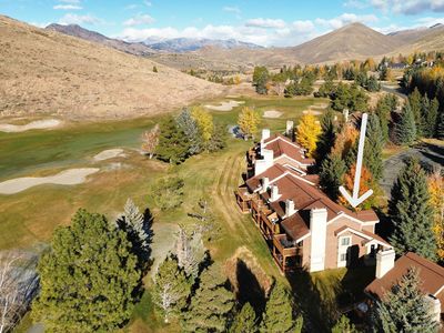 2752 Sunburst Condo Dr #2752