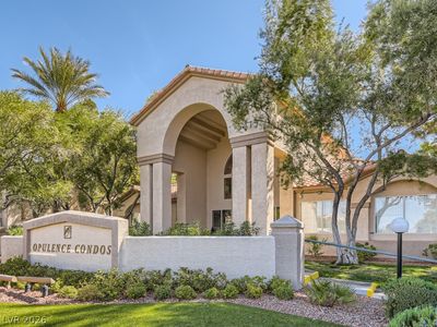 5415 W Harmon Ave Unit 1017