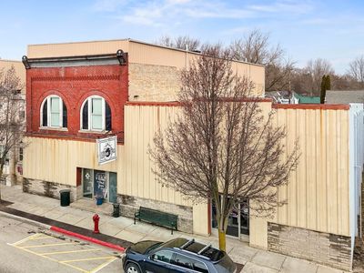 304 W Main St