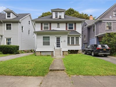 108 Aldine St