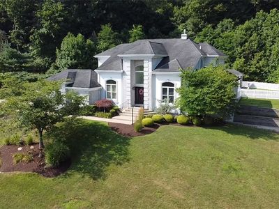 64 Wiggins Ln