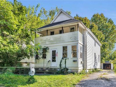 Property at 7606 Vineyard Ave, Garfield Heights, OH