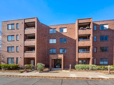 51 John St APT 103