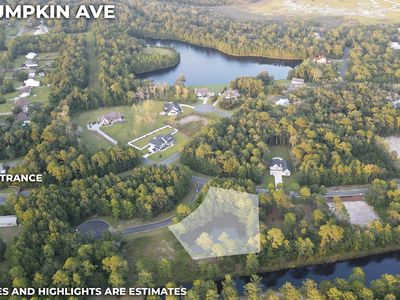 Property at 164 Lumpkin Ave, Waverly, GA