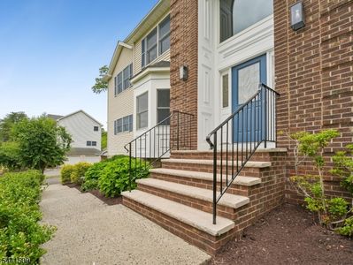 610 River Rd
