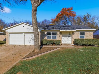 Property at 6439 Lazy River Dr, Dallas, TX