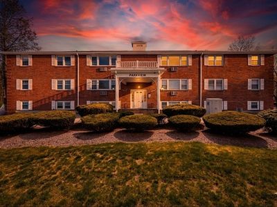 224 School St APT 7
