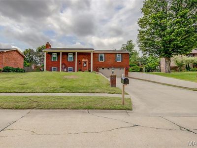 311 Kennedy Dr