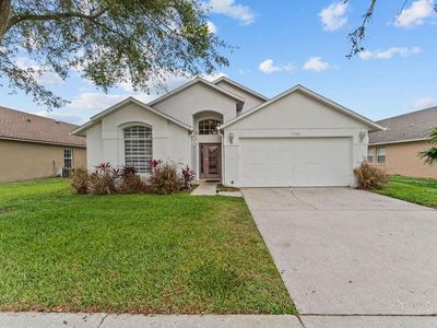 7905 Golden Pond Cir