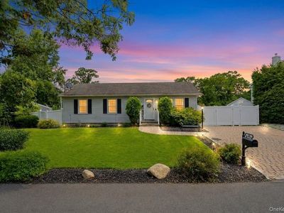18 Hillcrest Road