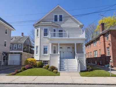 4 Lorette St