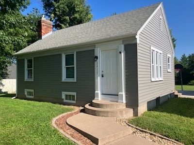 2415 Larch Rd