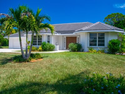 4185 SE FAIRWAY Court