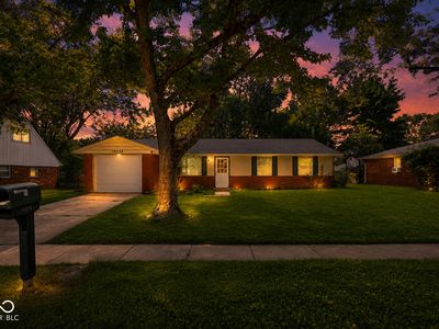 10245 E Chris Dr
