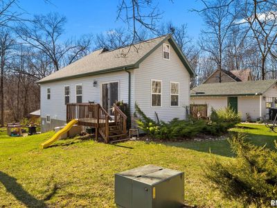 Property at 19 Foothill Dr, Putnam, IL