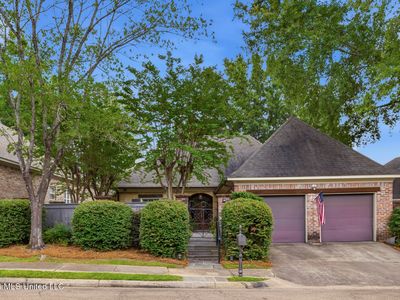 12 Waterford Pl