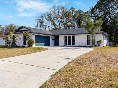 4876 Shell Stream Blvd