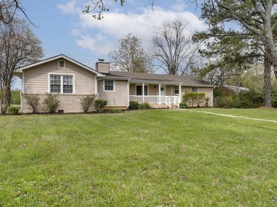 1703 Atlas St