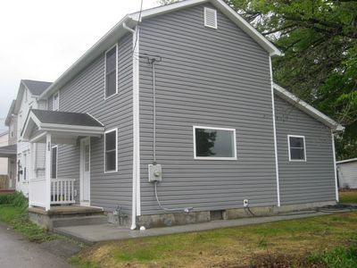 103 Leather St