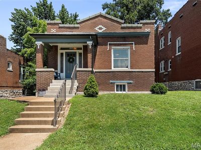 5323 Neosho St