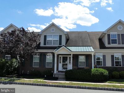 2124 Hanford Way