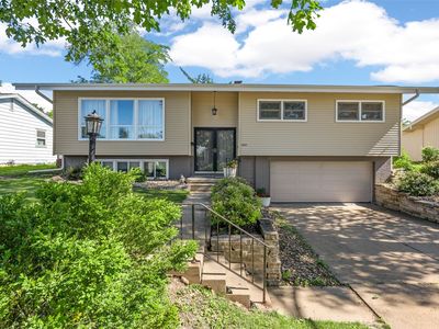2422 Kilimanjaro Dr NE